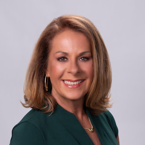 Meet your Posher, Lisa - Picture 1 of 1